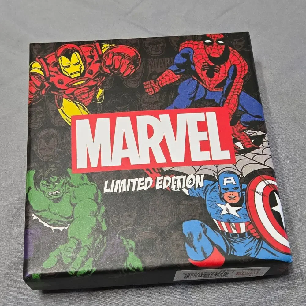 Marvel Comics Captain America Ride Chain Wallet Limited Edition Collectible